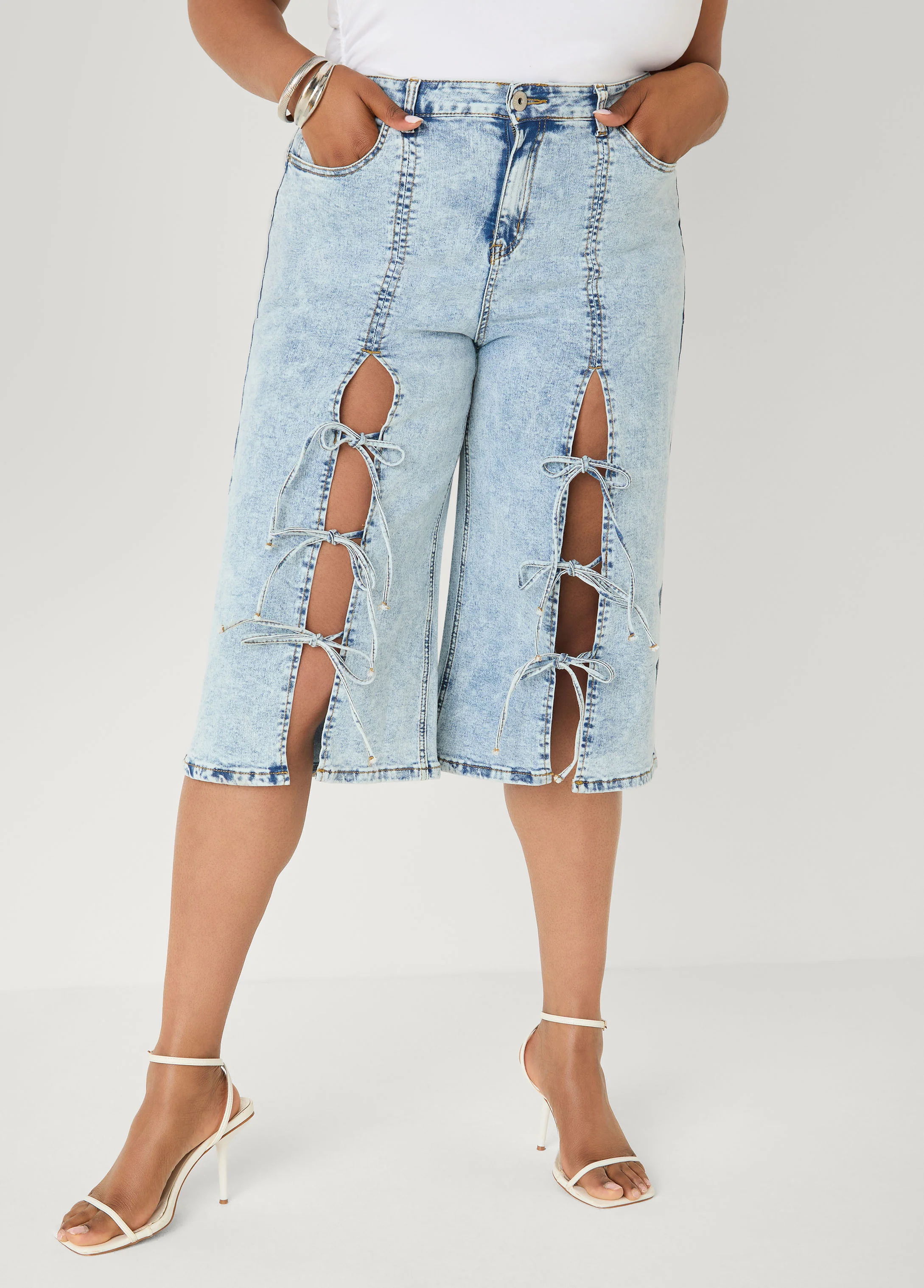 Tie Front Acid Wash Denim Capris - Image 6