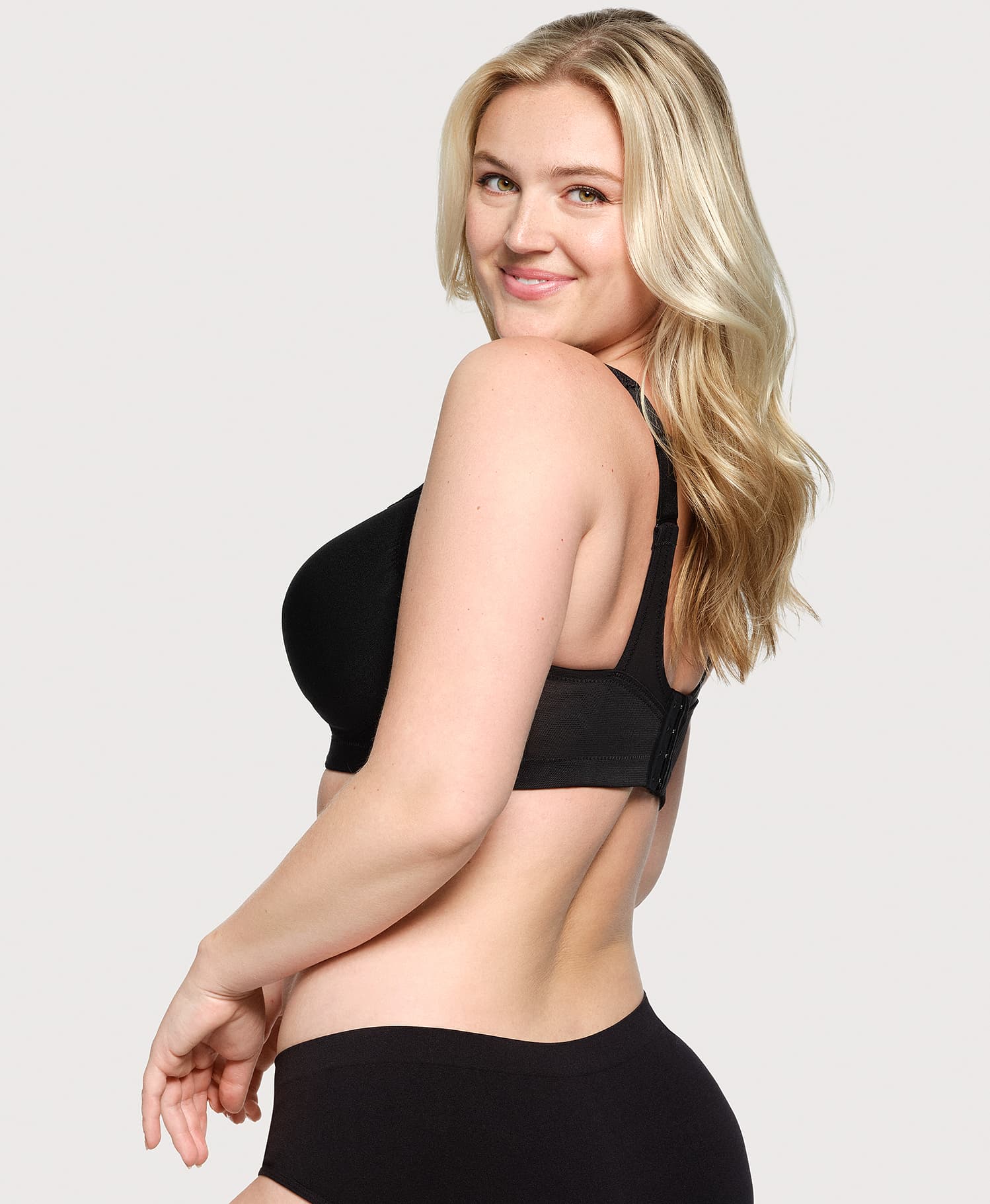 MagicLift Seamless Firm Support Bra - Image 4