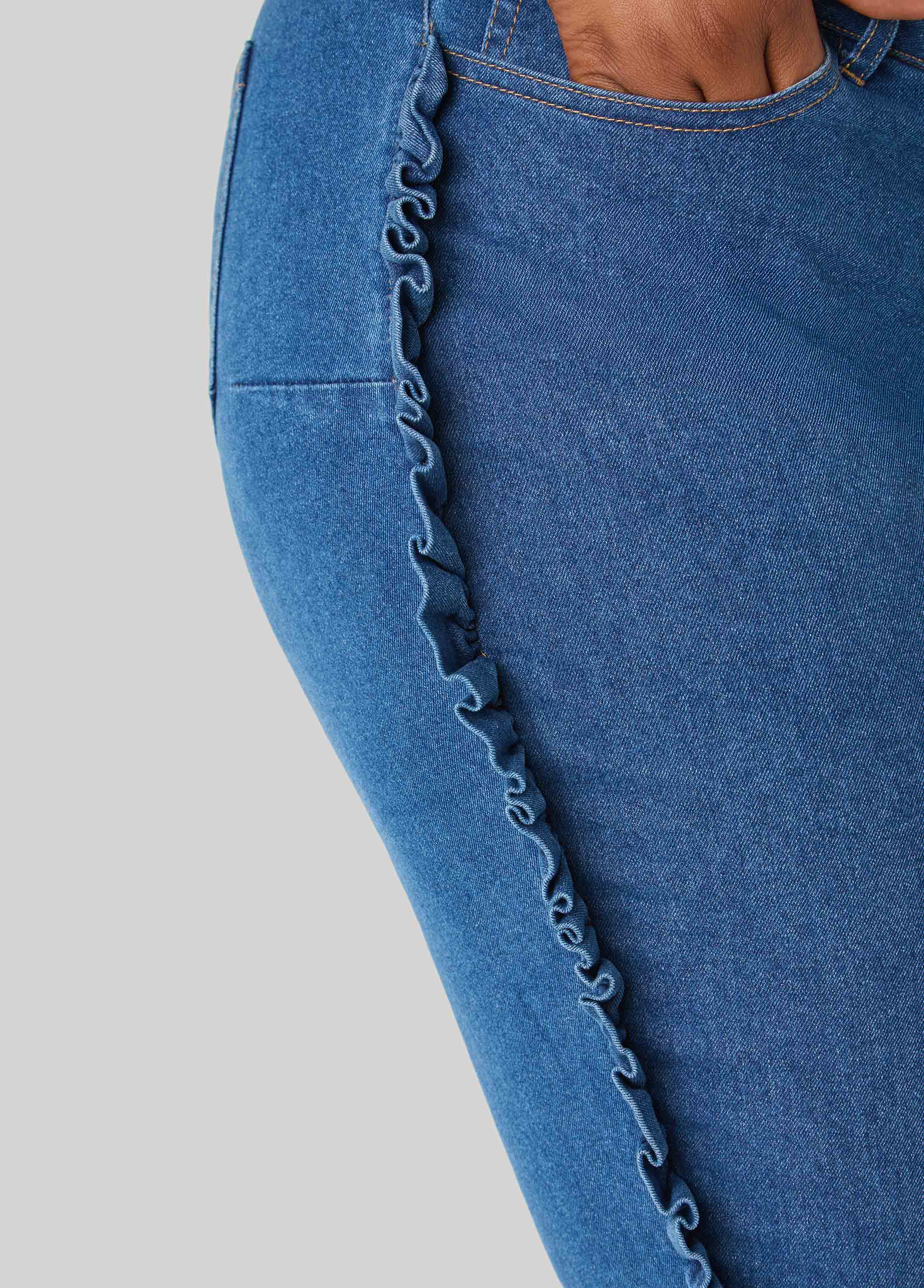 Ruffled Skinny Jeans - Image 5